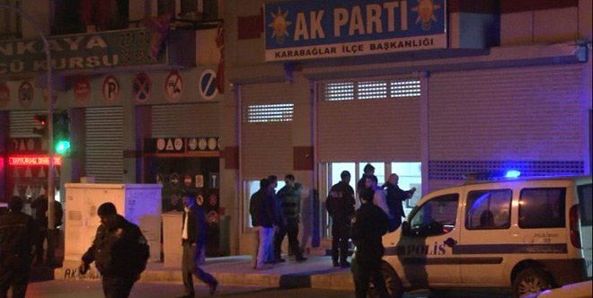 AK Parti İlçe Başkanlığına silahlı saldırı 