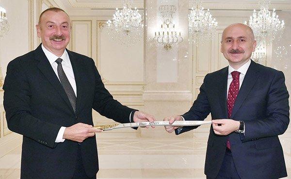 Bakan Karaismailoğlu, Aliyev’le görüştü#video