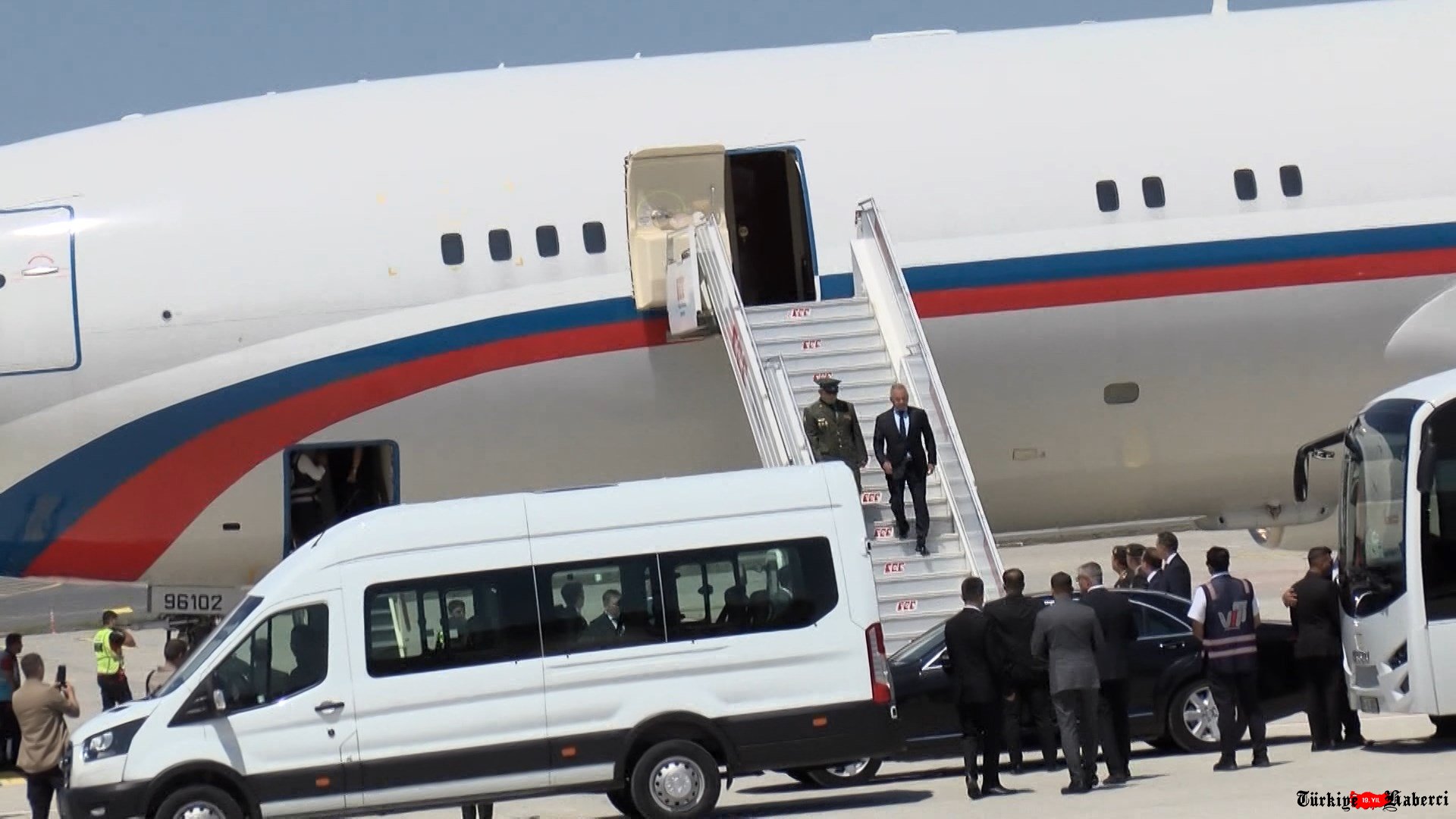video#Rus heyet, özel uçakla İstanbul'a geldi.