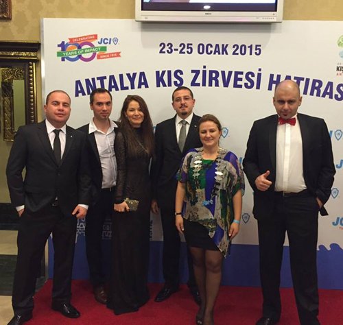 Times'tan Hayrinüsa Gül'e övgü  