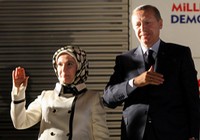 Öcalan'a Balkondan Mesajmı verdi?