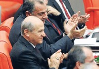Bahçeli'nin Alkışladığı Tek AKP'li...