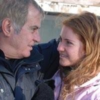 Akan Özlem'in doğum gününü kutladı