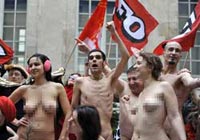 Brezilya'da Yobazları Böyle Protesto Ettiler!