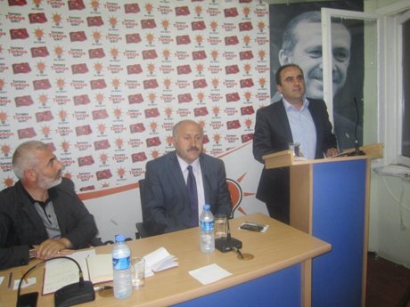 Ak Parti Bayburt il ve ilçe toplantısı yapıldı. 