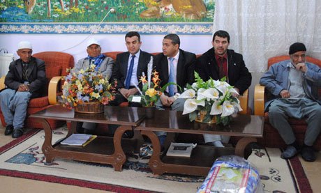 Ak Parti'den Güçsüzler Yurdu'na ziyaret 