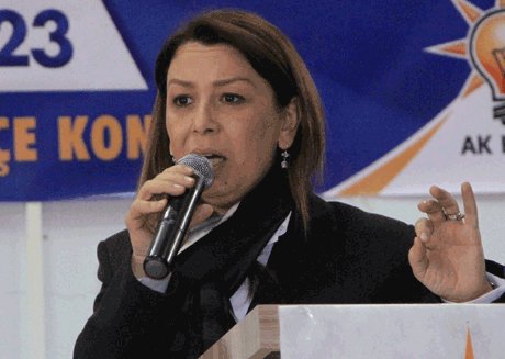 AK Parti Genel Başkan Yardımcısı Öznur Çalık, Van’da 