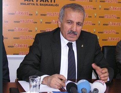 AK Parti İl Başkanı Bülent Tüfenkçi konuştu.