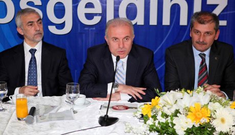 AK Parti İstanbul İl Başkanı Aziz Babuşcu 