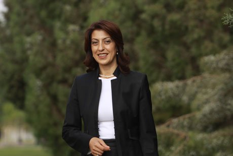AK Parti İzmir Milletvekili Nesrin Ulema