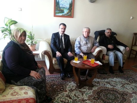 AK Parti Keçiören İlçe Teşkilatından Şehit Ailelerine Ziyaret..