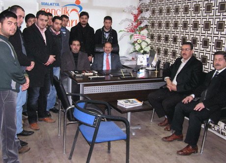 AK Parti Malatya Milletvekili Ömer Faruk Öz