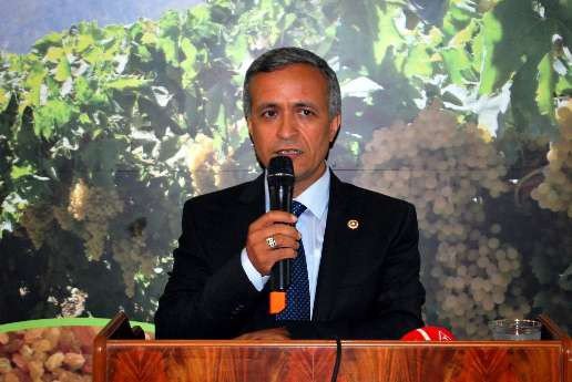 AK Parti Manisa Milletvekili Muzaffer Yurttaş