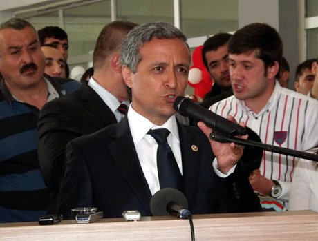 AK Parti Manisa Milletvekili Muzaffer Yurttas