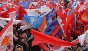 AK Parti rekor kırdı