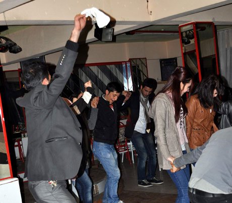 Ak Parti Su Şehri Gençlik Kolları'ndan Moral Gecesi!