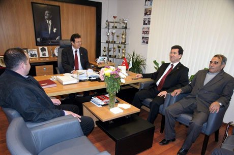 Gültekin Kılınç,Başkana İsabeyli dar geliyor