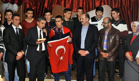 Akgül Asker Uğurladı