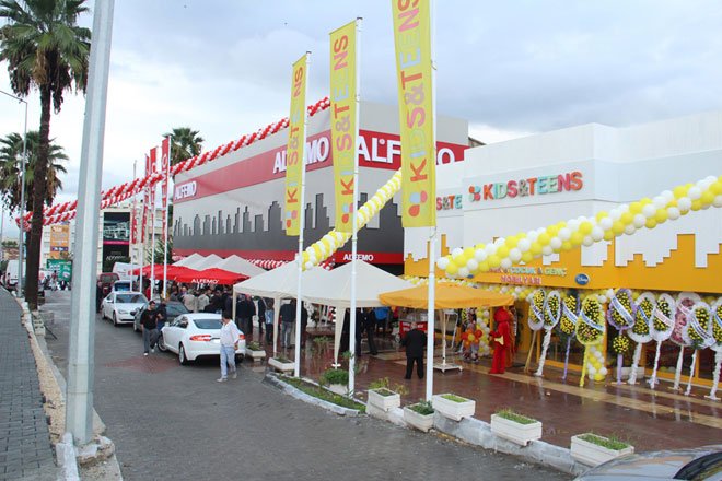 Alfemo'dan Kuşadası'na 2 mağaza birden!