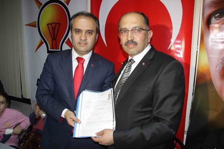 Alinur Aktaş, üçüncü dönem için de göreve talip.