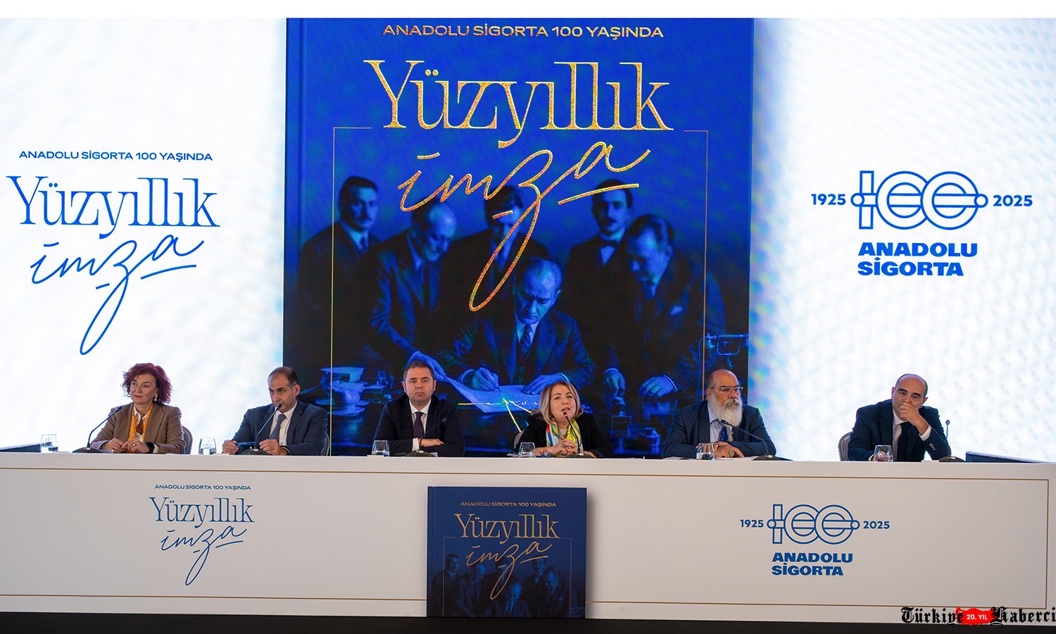 Anadolu Sigorta’dan “Yüzyıllık İmza” 100 yıllık yolculuk tek kitapta!