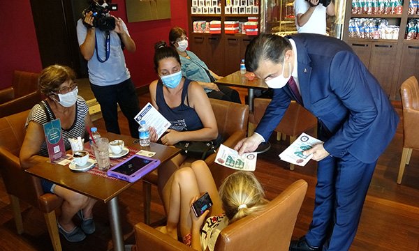 Antalya'da turistler de denetimden memnun