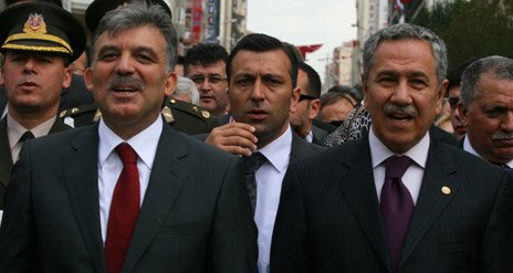 Arınç ve Abdullah Gül, yeni parti mi kuruyor?