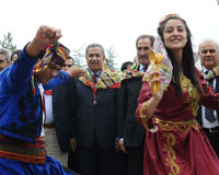 Bülent Arınç Sudan'a Gidiyor
