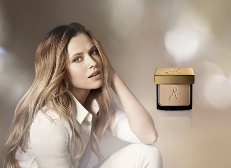 ARTISTRY EXACT FITTM Toz 
