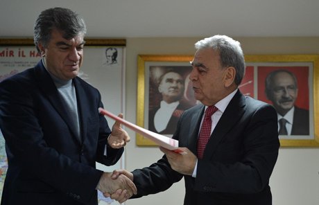 Aziz Kocaoğlu, adaylık başvurusunu yaptı.