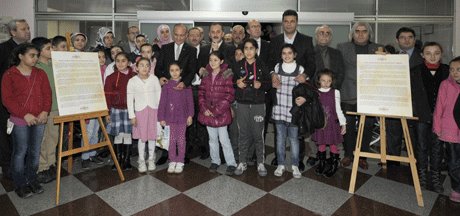 Bağcılar'da çocukların dergi sergisi açıldı