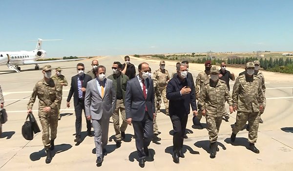 Bakan Akar ve komutanlar Şanlıurfa’da