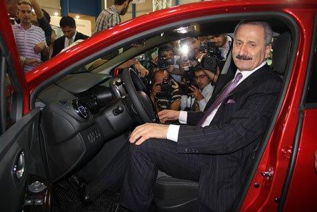 Bakan Çağlayan, Auto Show 2012 Fuarı’nı açtı