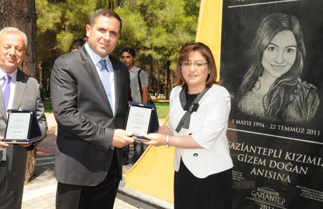 Bakan Fatma Şahin Gaziantep'te
