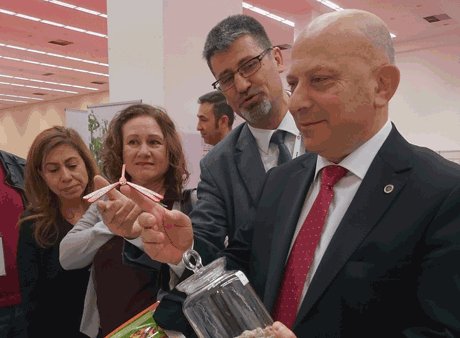 Bakan Işık, avuç içi damar okuma sistemini  inceledi. 