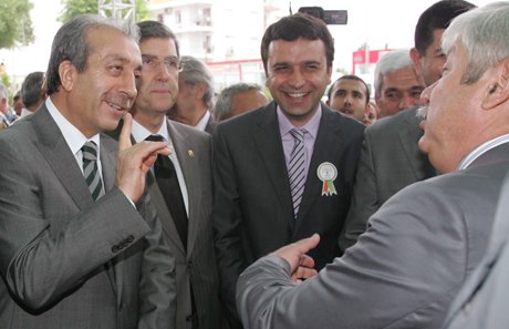 Bakan Mehdi Eker Antalya’da