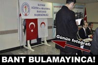 Bayrak Tutucular İşbaşında!  