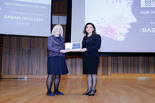 Banu Dedeman'a “Turizmde En Başarılı Kadın Girişimci” ödülü