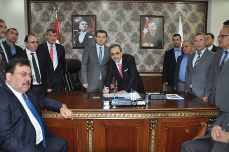 Başkan Şahin Adaylık Müracaatını Yaptı 