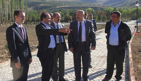 Bayburt Milletvekili Bünyamin Özbek