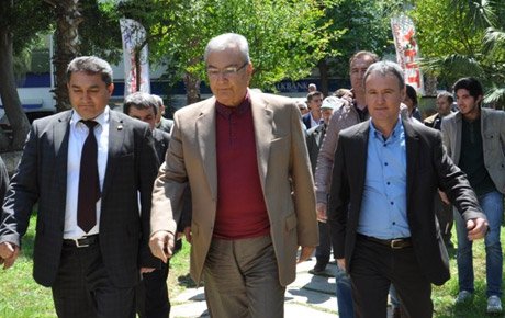 Baykal, Gazipaşa'da partilileri uyardı