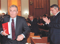 Baykal, Erdoğan'a yüklendi