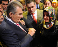 Baykal: Emine Erdoğan'ı Fransa istemedi