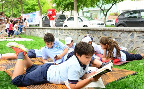 Beylikdüzü'nde 1.Kitap Şenliği düzenlendi.