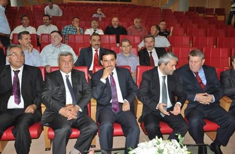 Bilim Sanayi ve Teknoloji Bakanı Nihat Ergün