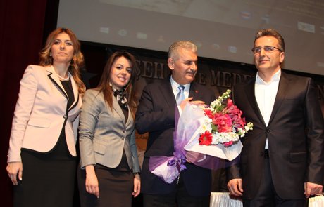 Binali Yıldırım, Gençlerimiz iş sahibi olacak