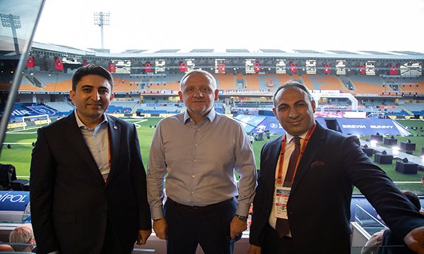 “BİREVİM”,Başakşehir şampiyonluğuna sponsor