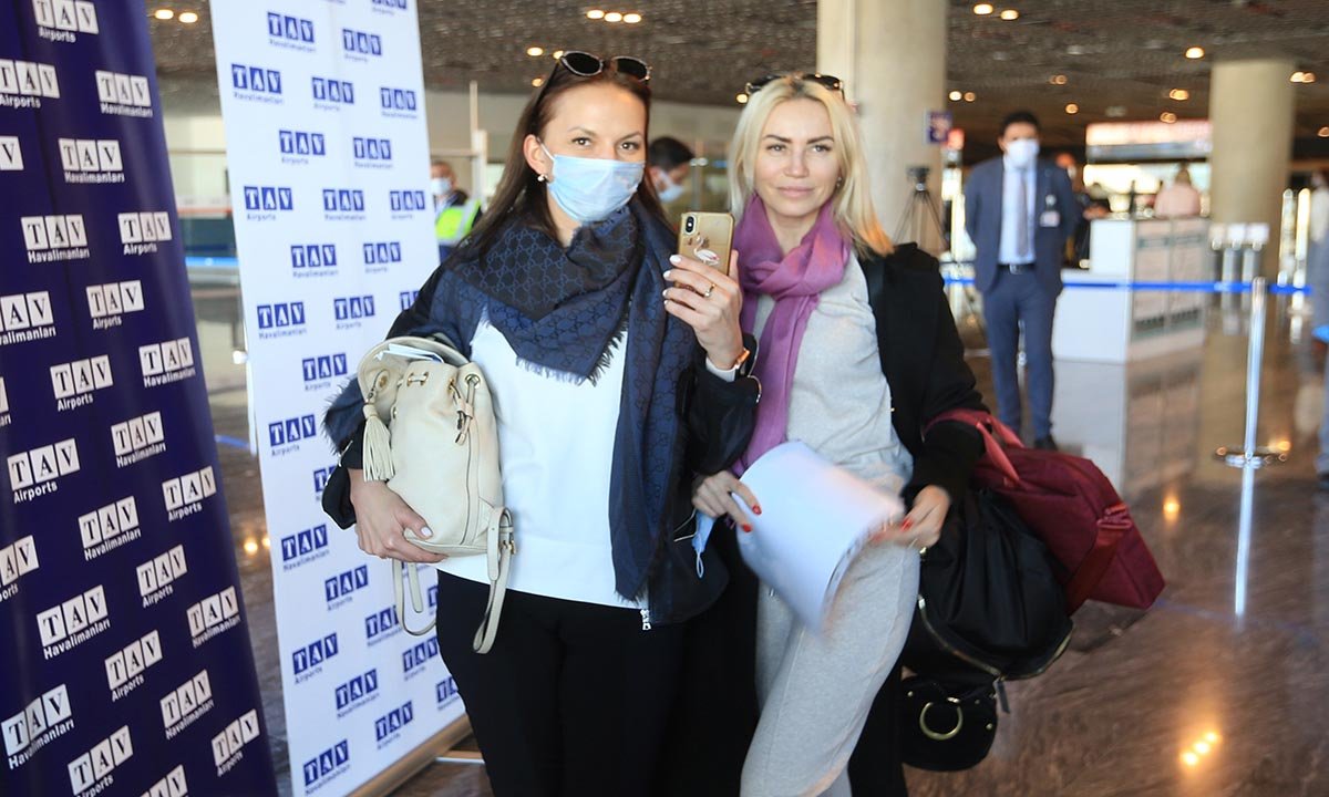 #Bodrum sezonun ilk dış hat uçuşunu karşıladı