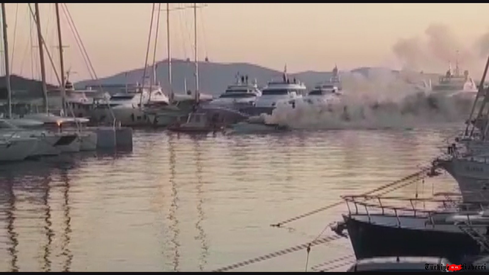Bodrum’da teknede yangın paniği  