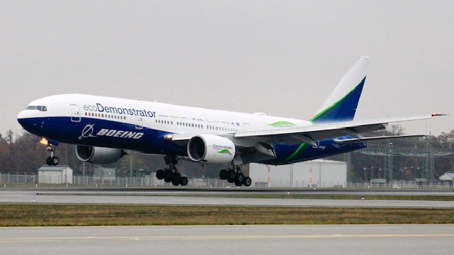 Boeing ecoDemonstrator 777 test uçağı Frankfurt Havaalanı’nda
